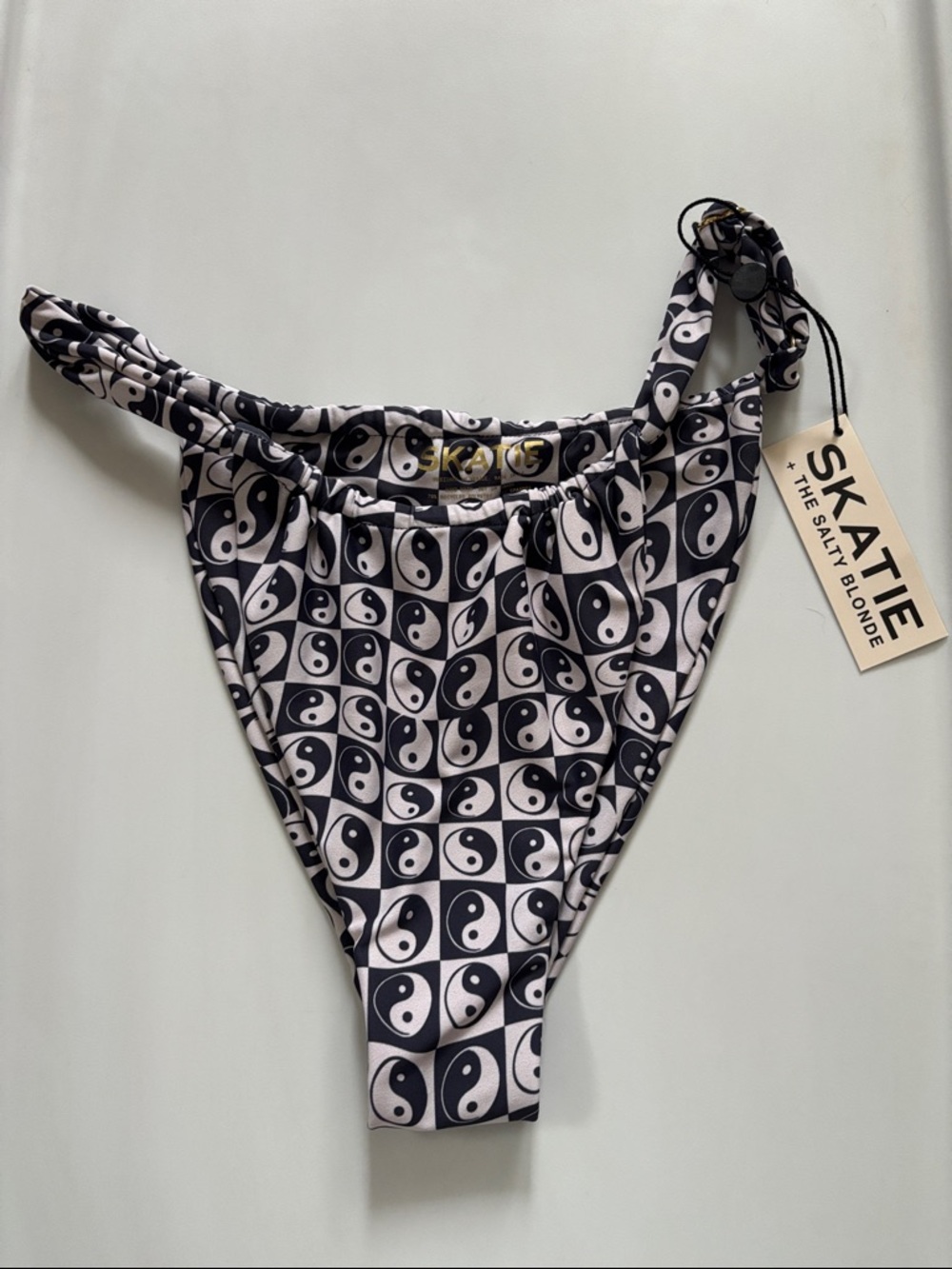 Skatie Bobbi Bottom NWT